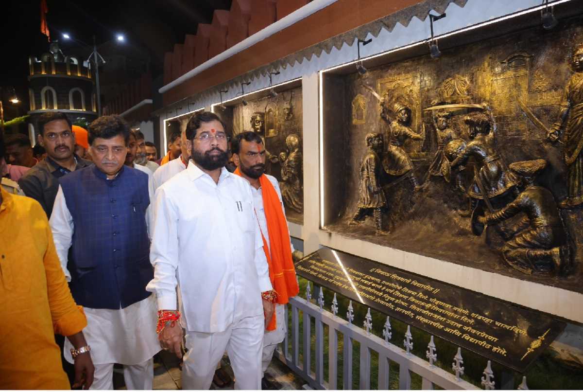 मां कामाख्या मंदिर में दर्शन करने पहुंचे सीएम एकनाथ शिंदे, कहा- महायुति की जोरदार जीत होगी